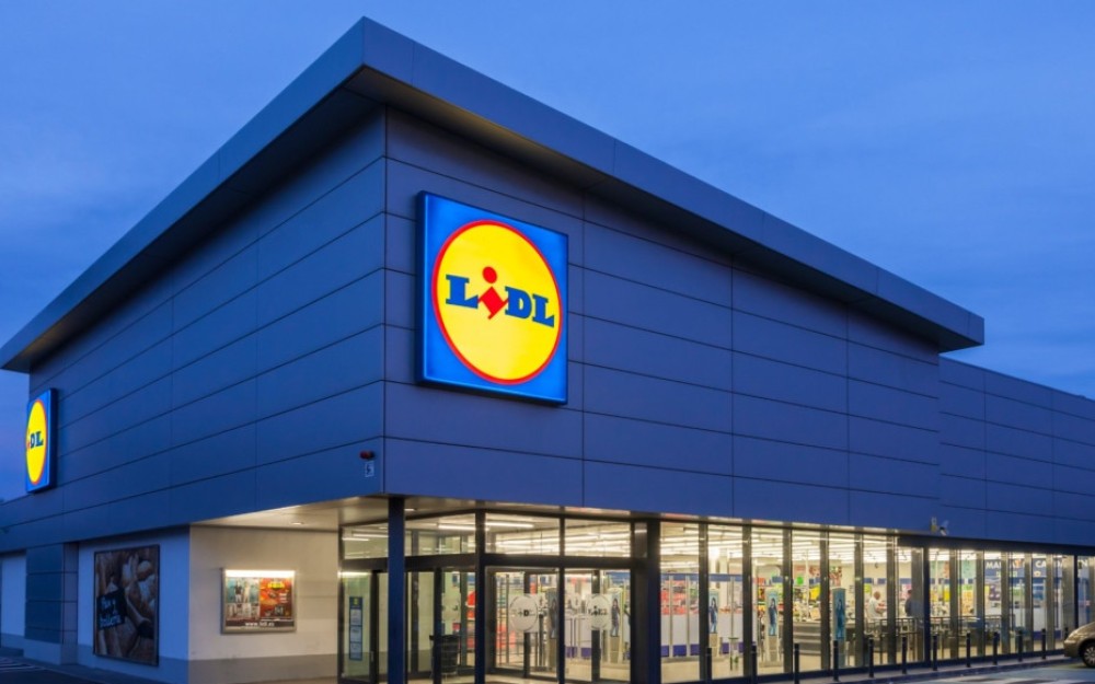 Kad se otvara Lidl? Istovremeno će otvoriti 15 objekata u kojima će raditi 1.500 radnika Kad se otvara Lidl? Istovremeno će otvoriti 15 objekata u kojima će raditi 1.500 radnika
