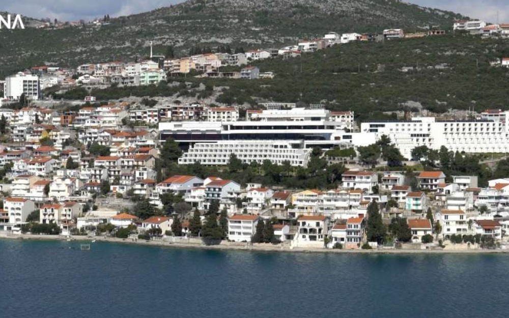 Neum sve privlačnija destinacija: Koliko će trebati dnevno novca četveročlanoj obitelji u sezoni Neum sve privlačnija destinacija: Koliko će trebati dnevno novca četveročlanoj obitelji u sezoni