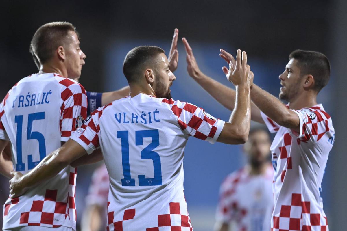 ARMENIJA – HRVATSKA 0:1 Hrvatska preuzela vrh skupine i juri prema Euru