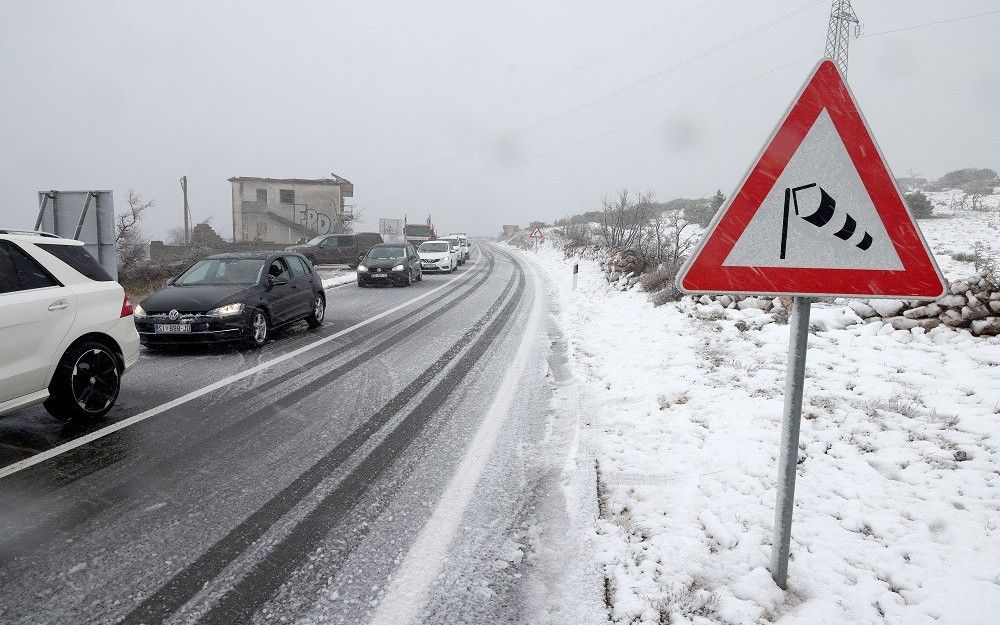 Meteorolozi za idući tjedan najavili snijeg Meteorolozi za idući tjedan najavili snijeg