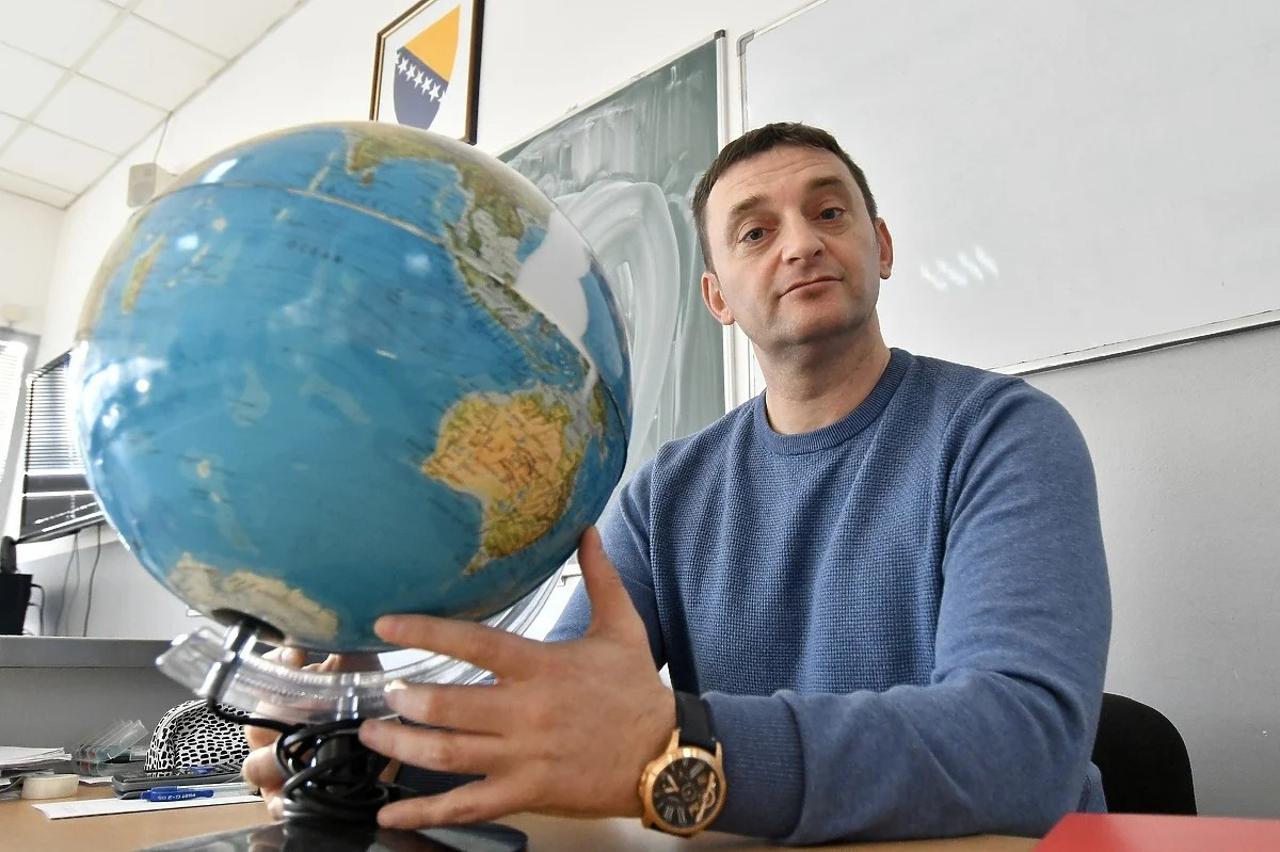 Pofesor Vedran Zubić poslao važnu poruku nakon potresa Pofesor Vedran Zubić poslao važnu poruku nakon potresa