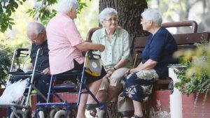 mirovina umirovljenici 810x456 1