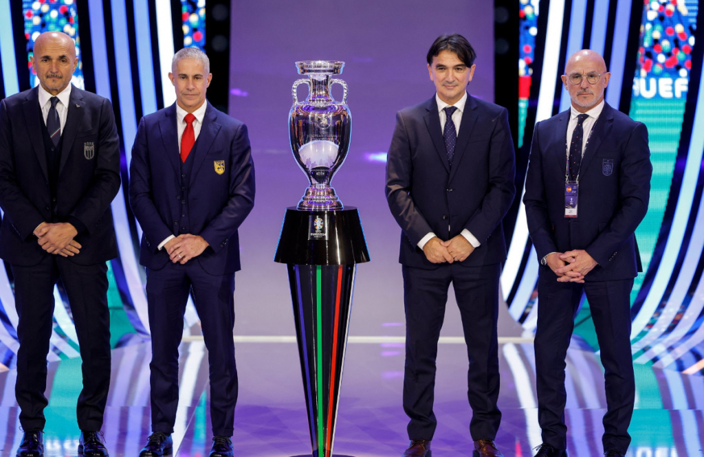 FIFA najavila veliku promjenu u VAR-u: Trener će moći zatražiti provjeru FIFA najavila veliku promjenu u VAR-u: Trener će moći zatražiti provjeru