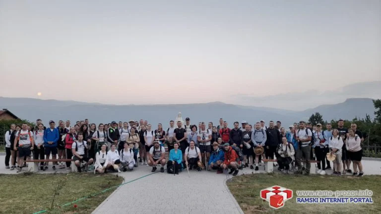 Više od 100 hodočasnika iz Rame pješači do Međugorja