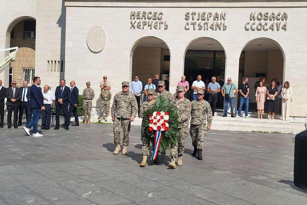 Bez Hrvatske Republike Herceg Bosne danas ne bi bilo Bosne i Hercegovine Bez Hrvatske Republike Herceg Bosne danas ne bi bilo Bosne i Hercegovine
