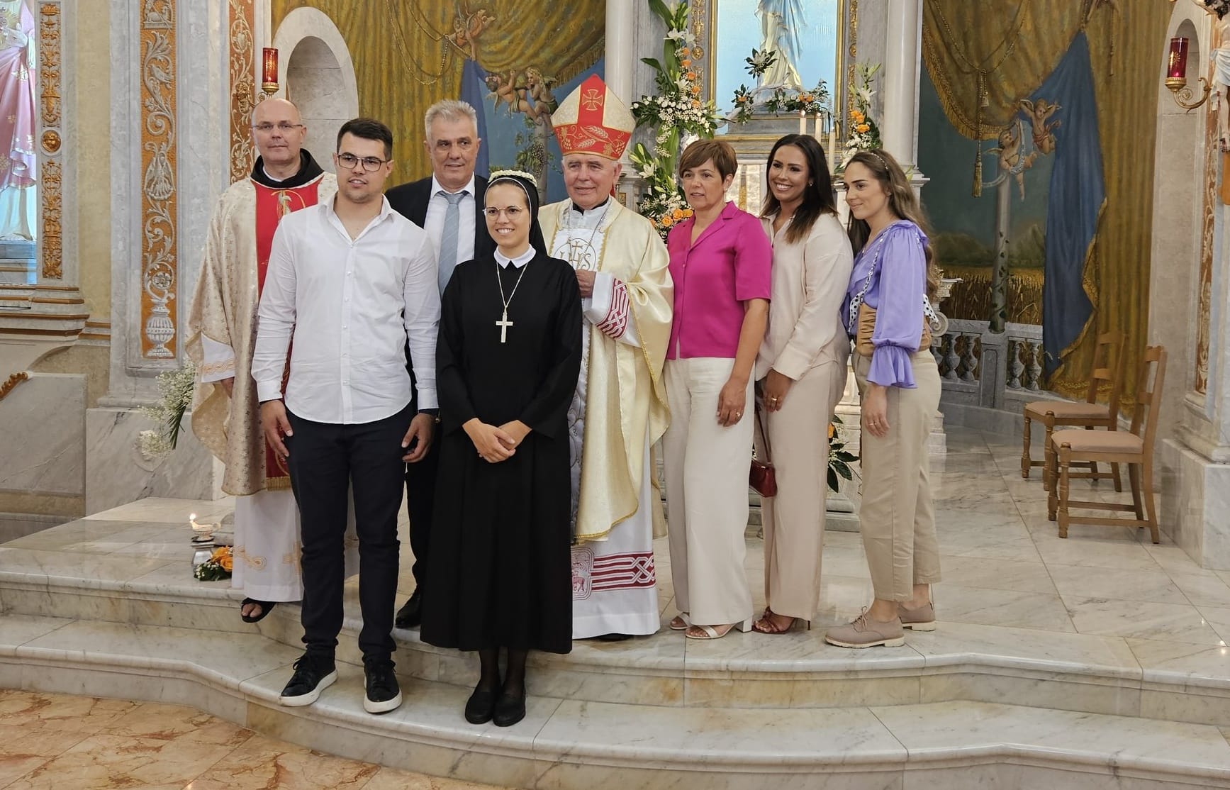 Sestra Klara Knezović položila redovničke zavjete