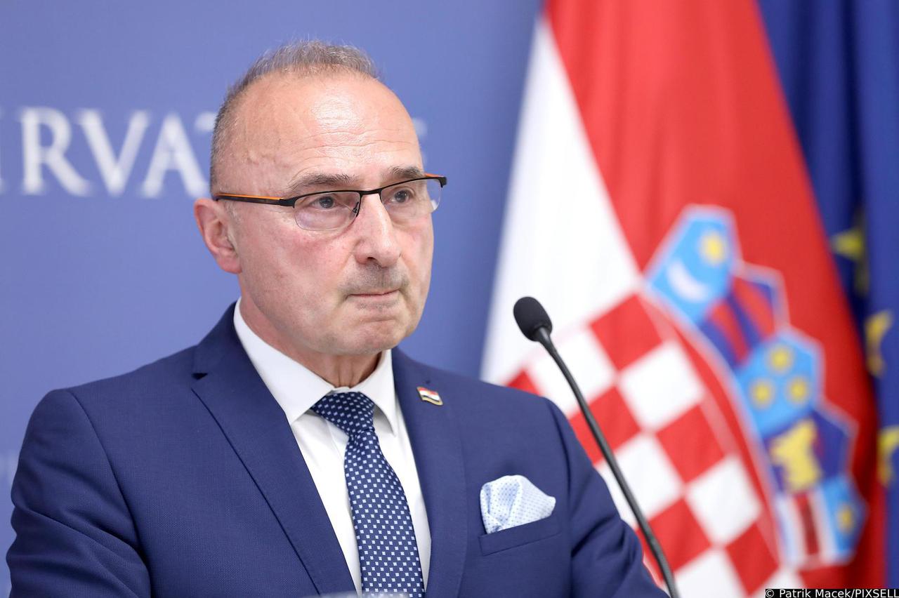 Grlić Radman: Činit će se sve što je potrebno za obranu hrvatskog kapetana Grlić Radman: Činit će se sve što je potrebno za obranu hrvatskog kapetana
