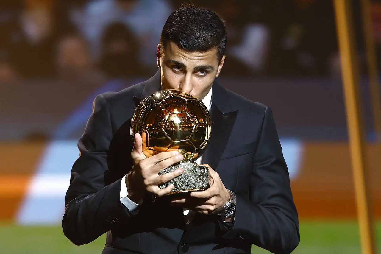 Rodri osvojio je Zlatnu loptu nakon velikog preokreta Rodri osvojio je Zlatnu loptu nakon velikog preokreta