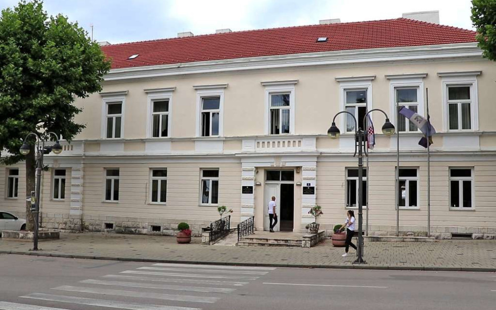 Ljubuški radi nestvarne promjene, registracija obrta za samo 24 sata online! Ljubuški radi nestvarne promjene, registracija obrta za samo 24 sata online!