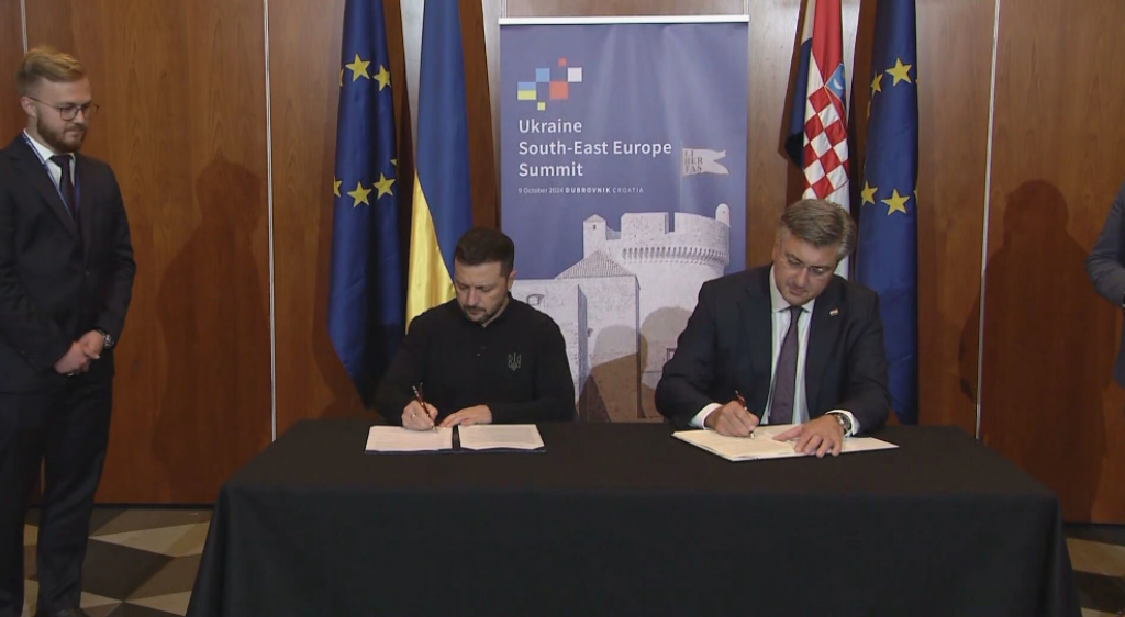 Plenković i Zelenski potpisali Sporazum o suradnji i potpori Plenković i Zelenski potpisali Sporazum o suradnji i potpori