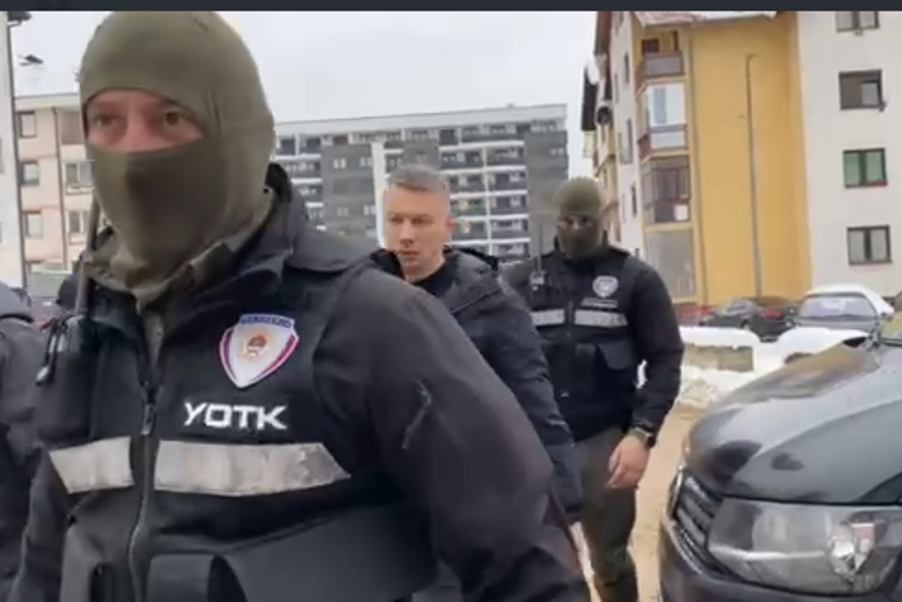 Nenad Nešić prebačen na KCUS dok se čeka odluka suda o pritvoru Nenad Nešić prebačen na KCUS dok se čeka odluka suda o pritvoru