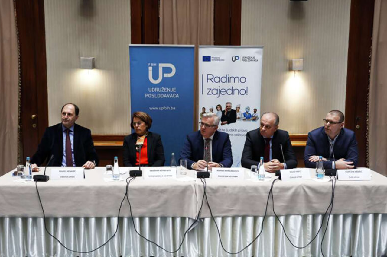 Poslodavci poručili: U FBiH slijede rast cijena, otkazi, porast “sive ekonomije”… Poslodavci poručili: U FBiH slijede rast cijena, otkazi, porast “sive ekonomije”…