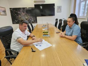 Potpisan ugovor za završnu fazu radova u parku Carski gaj u Posušju Potpisan ugovor za završnu fazu radova u parku Carski gaj u Posušju