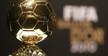 Zlatna lopta, prestižna nagrada FIFA-e za najboljeg nogometaša godine, prikazana na ceremoniji dodjele