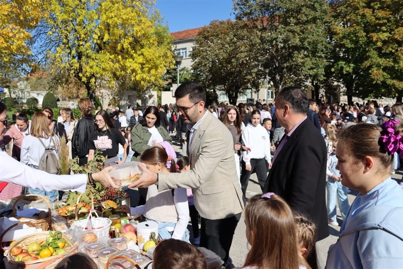 561343320 1122019670019648 9166091987070158633 n