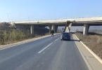 Kamion s podignutom prikolicom udario u betonski nadvožnjak na autocesti