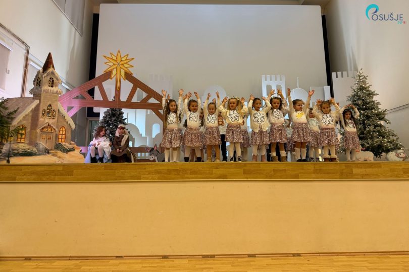 2. vecer priredbe BAJKA 19