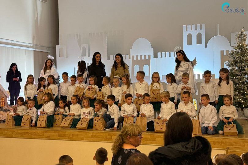 2. vecer priredbe BAJKA 22