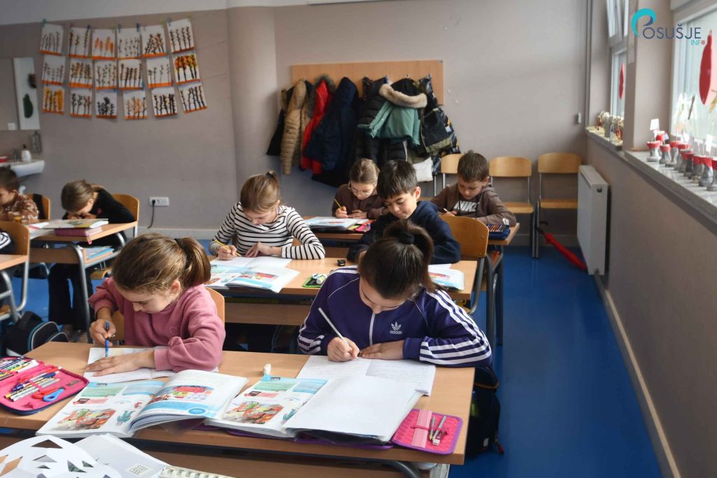 osnovna skola ivana mazuranica posusje 9