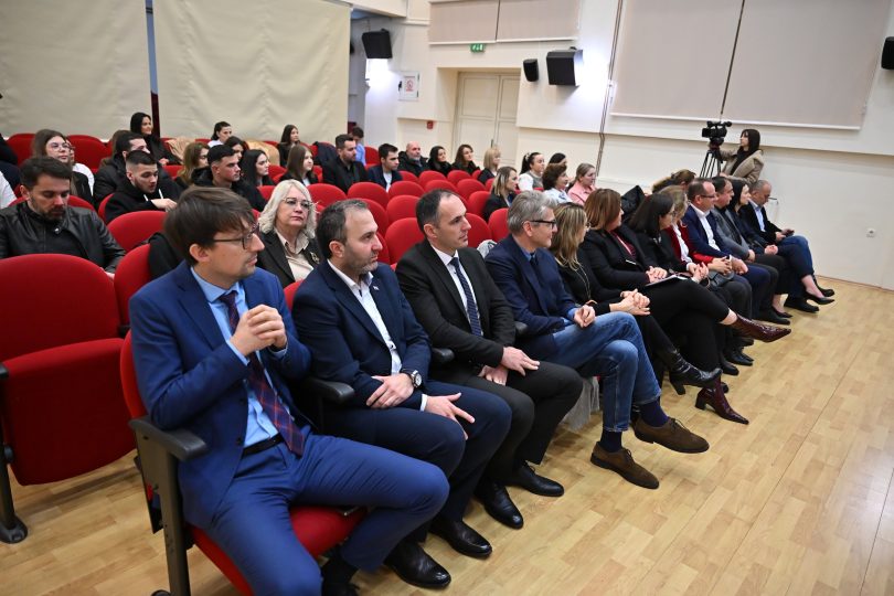 partnerstvom do zaposljavanja 14