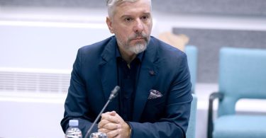 Narativ zajedničkog neprijatelja