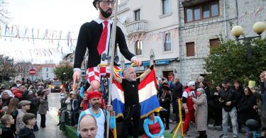 Thompson i Tomašević