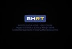 BHRT logo na crnom ekranu sa tekstom o radiju i televiziji Bosne i Hercegovine