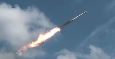 Iran lansirao balistički projektil