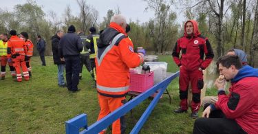 3c1909be 3c97 4285 a250 cbc3767ef3f1