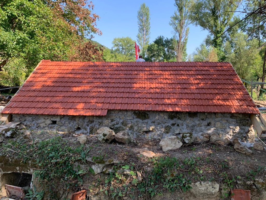 3f5482e8 ffdb 4927 b073 0f385782bfe8