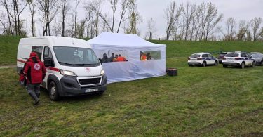 4fb88013 a944 4887 86c6 8ecd7210e0d5