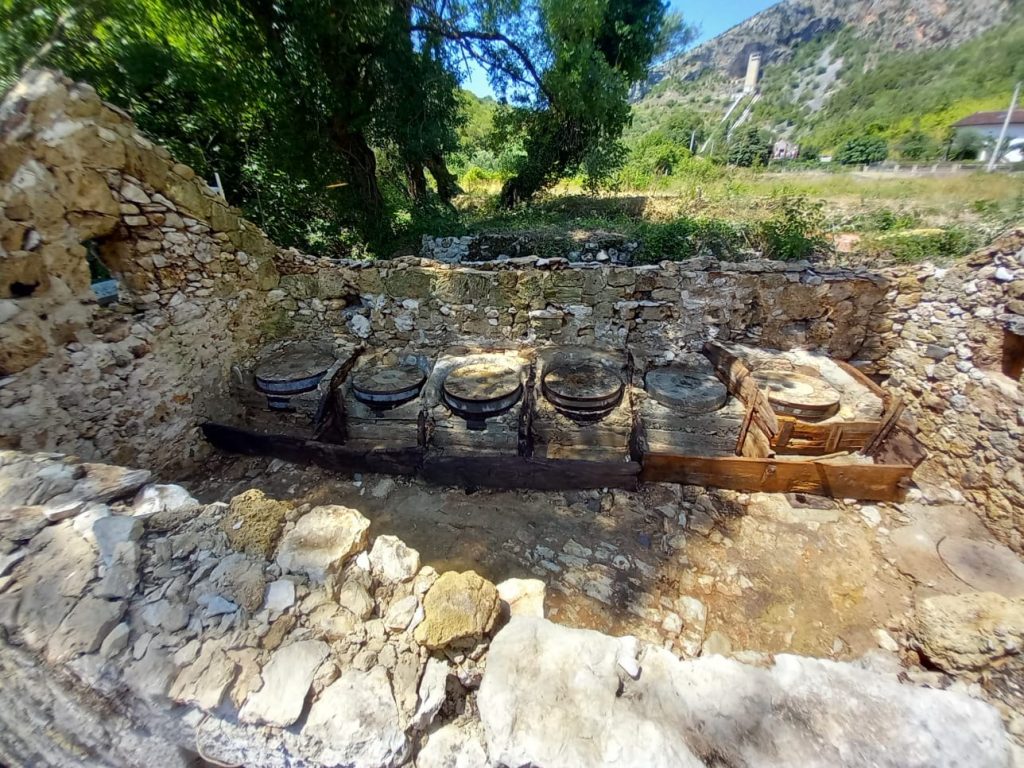 bc33fcf0 fc70 43cd ae53 3264f73e4d62