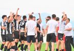 juniori posu ja upisali prvu pobjedu u premijer li
