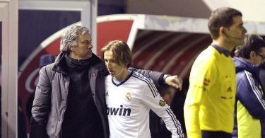 mourinho o modri u odmah bih ga uzeo za pomo nika
