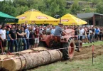 osoje 8 kolovoza doma in tre e osoja ke traktorija