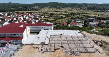 posu ju dodijeljeno 400 000 km za nastavak gradnje