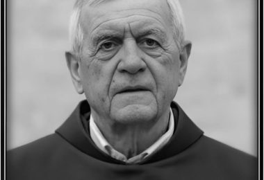 preminuo fra ante leko dugogodi nji upni vikar u p