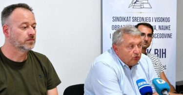 samo u bih profesor zara uje 1 736 km a djelatnik