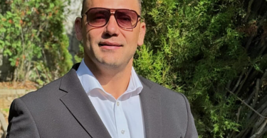 skandal u bih kandidat za parlament zate en pod ut