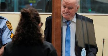 tko je bio ratko mladi balkanski krvnik odrastao j