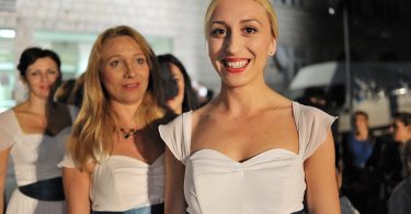 ve eras finale enskih klapa u posu ju u revijalnom
