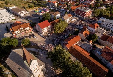 velika gospa u posu ju procesija sve ane mise i po