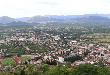 hercegova ki grad prva i ima po 200 km srednjo kol
