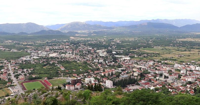 hercegova ki grad prva i ima po 200 km srednjo kol