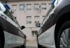 ozlije ene voza ica etverocikla i maloljetni suvoz