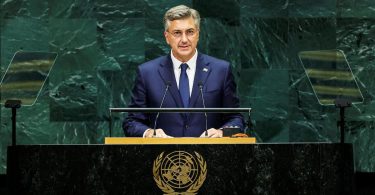 plenkovi pred un om ispra aj mladi a uvreda je nje