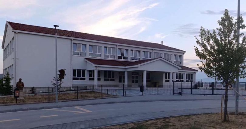 preokret sve vi e obitelji napu ta njema ku i aust
