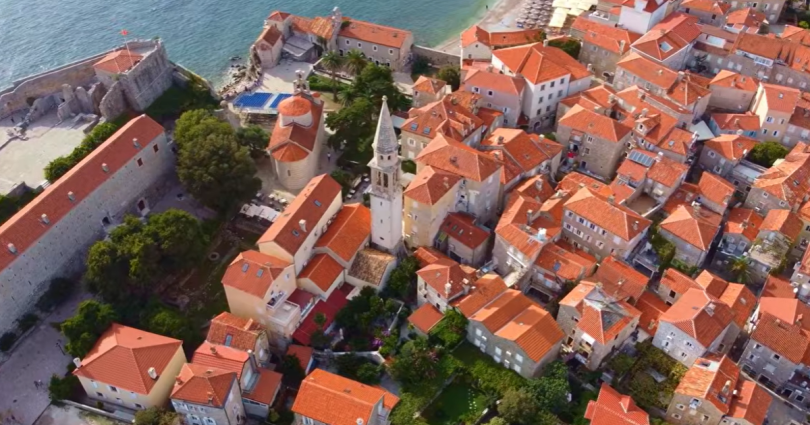 crna gora usvojila novu uredbu o boravku stranaca