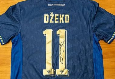 d ekin opro tajni dres prodan za gotovo 100 000 km