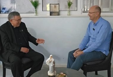 kardinal pulji otkrio da se njegovo ime na lo na p